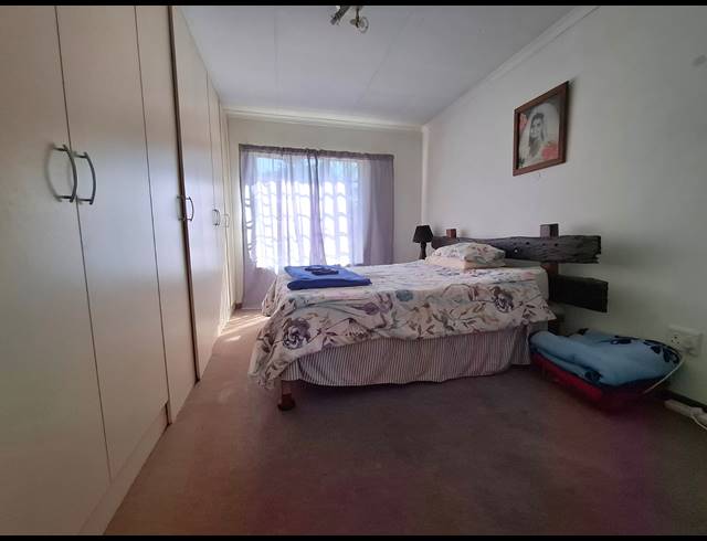 2 BEDROOM HOUSE FOR SALE IN EQUESTRIA